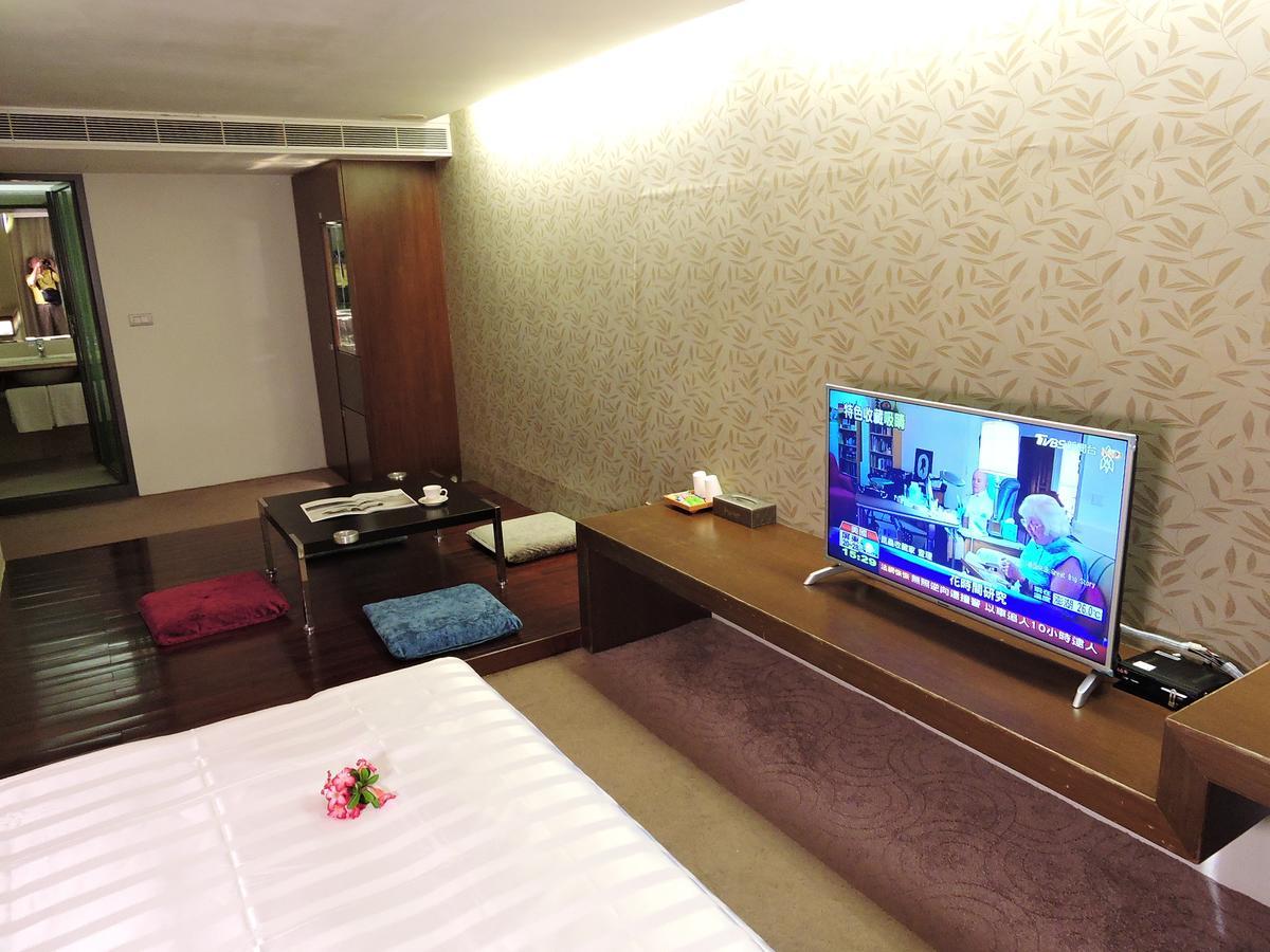 Edinburgh Motel Тайнан Екстериор снимка