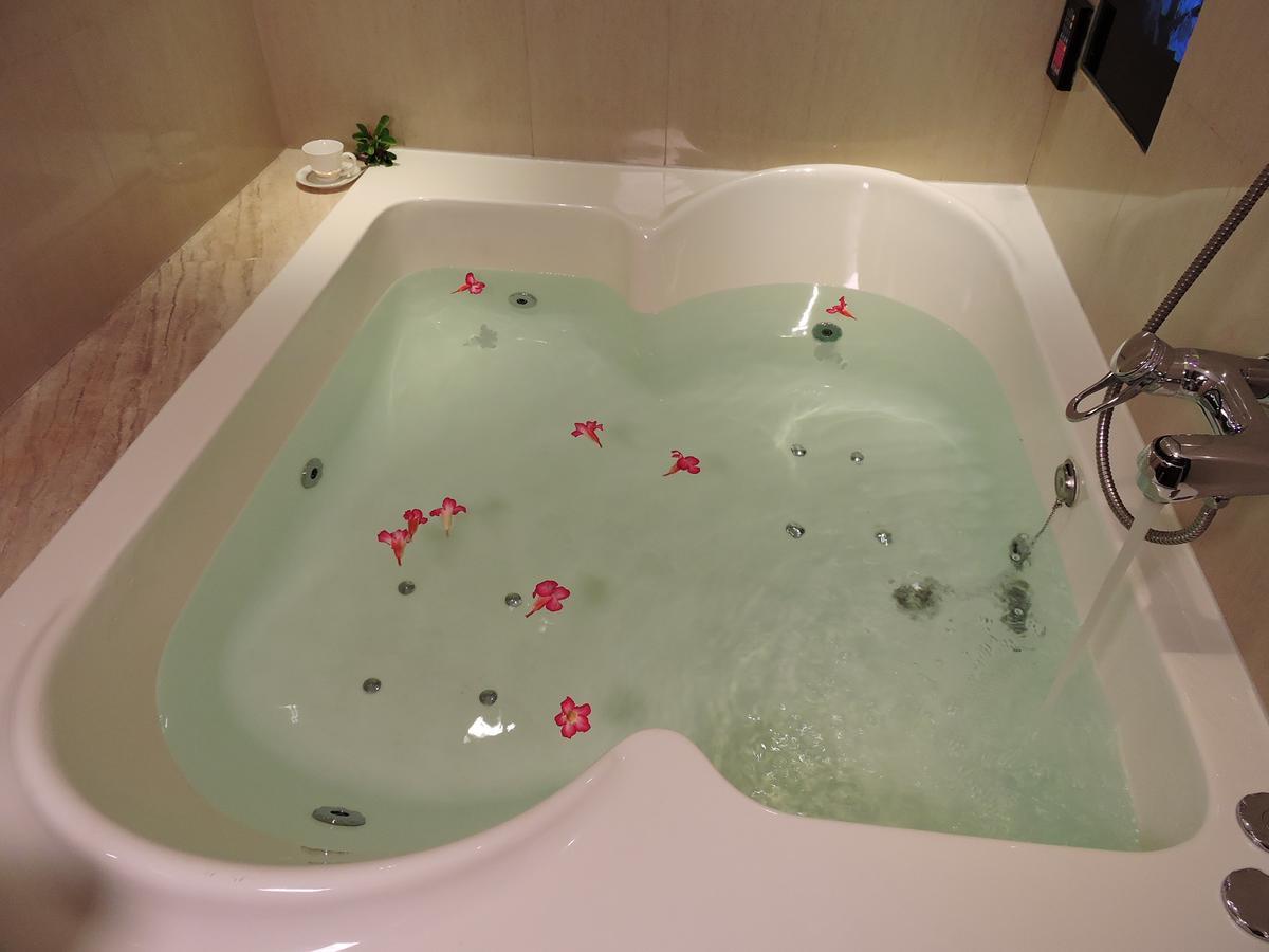 Edinburgh Motel Тайнан Екстериор снимка